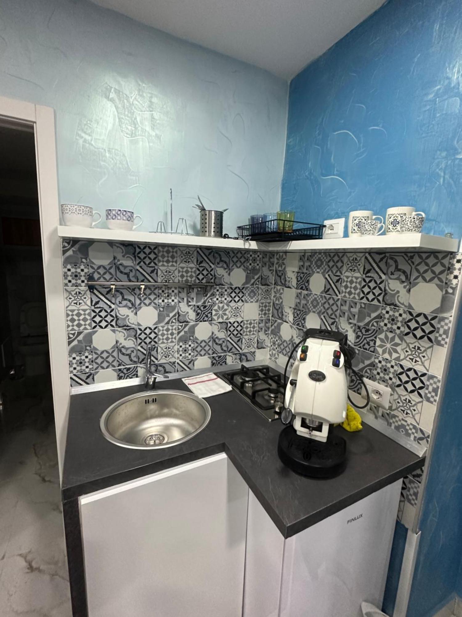 Blue House Apartment Napoli Bagian luar foto